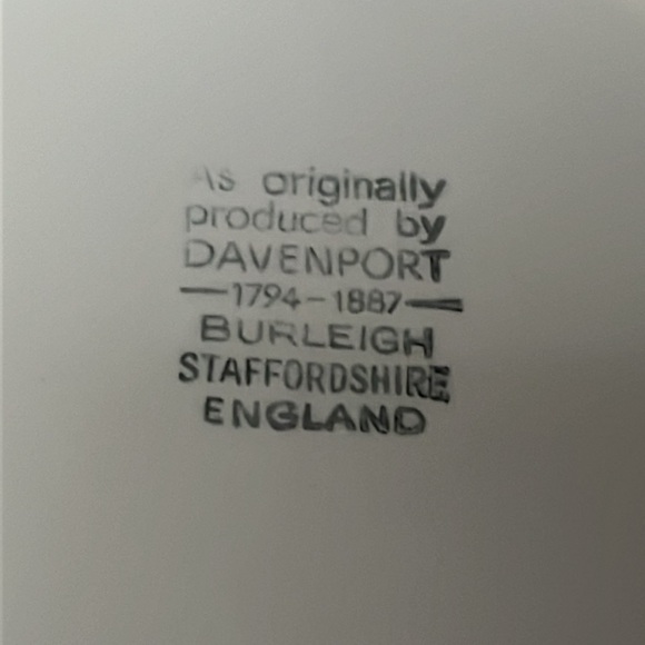 Vintage Davenport Strawberry and Grape Leaf 9" Chinese Bowl by Burleigh England - Picture 4 of 12